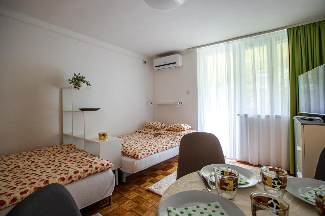 Suello Utcai Apartman Fonyod Vizparti Es Panoramas! On The Waterfront And With Balaton Panorama! Luaran gambar